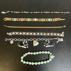 Six vintage bracelets varying in condition, size and quality